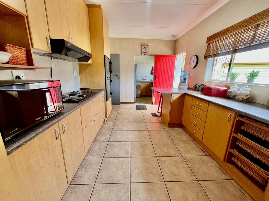 4 Bedroom Property for Sale in Monument Heights Northern Cape